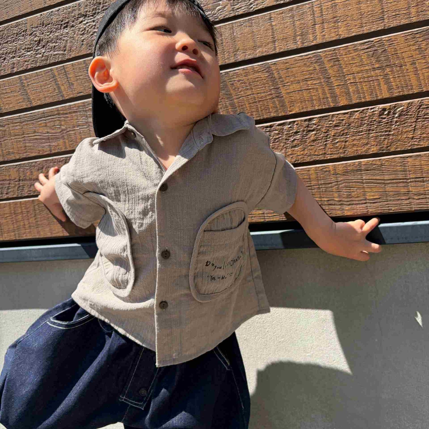 キッズメッセージロゴポケットシャツ